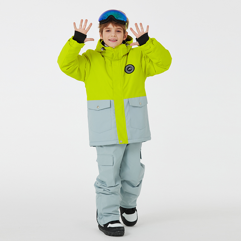 Dziecięcy kombinezon śnieżny,  – Winter Clothing For Kids recenzja i cena